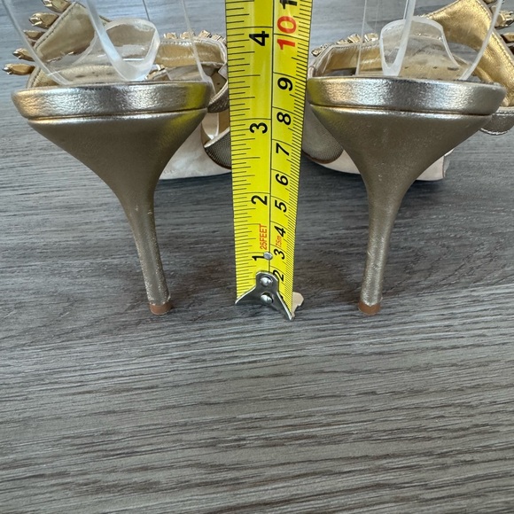 Manolo Blahnik LURUM Embellished Heels - Picture 6 of 6